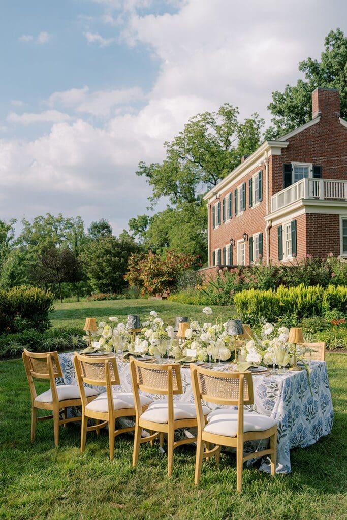 Outdoor wedding reception in garden 